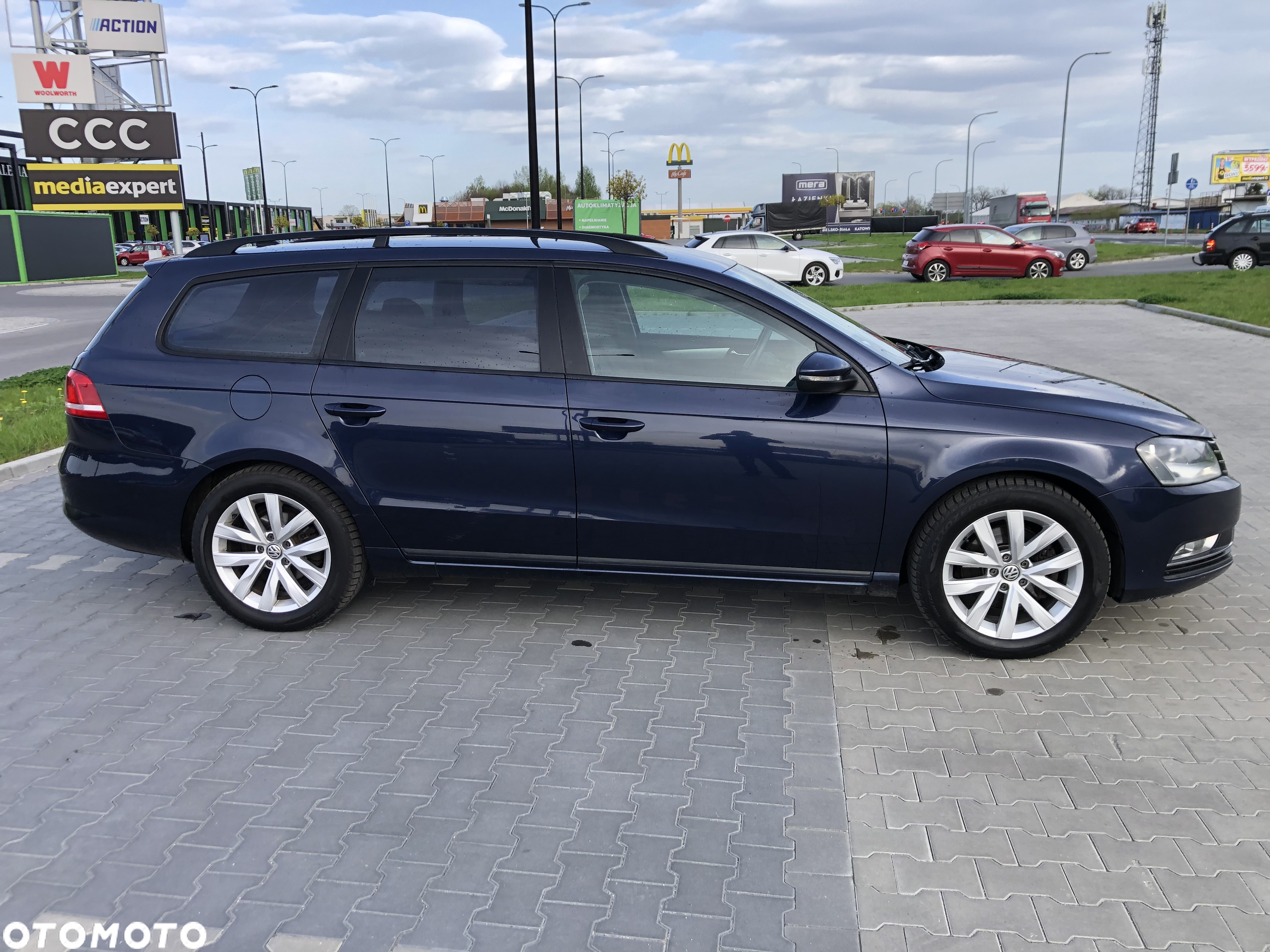 Volkswagen Passat Variant 1.4 TSI Comfortline - 24