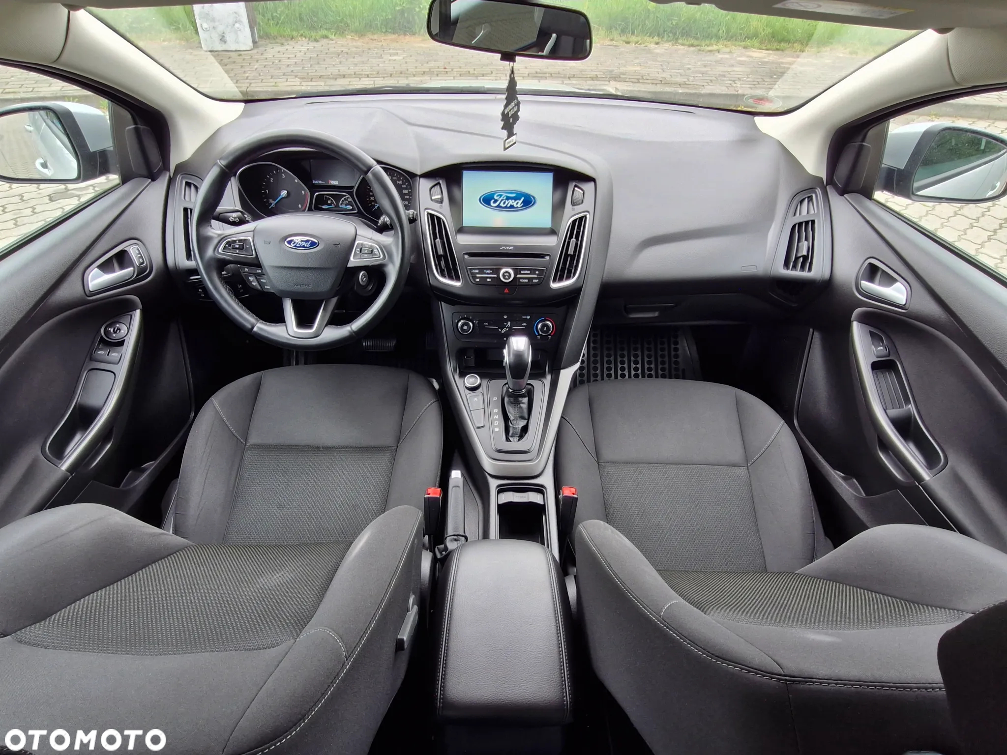 Ford Focus 2.0 TDCi Titanium ASS PowerShift - 24