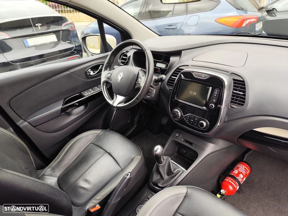 Renault Captur 0.9 TCE Exclusive XMOD - 12