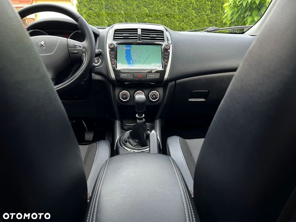 Peugeot 4008 - 29
