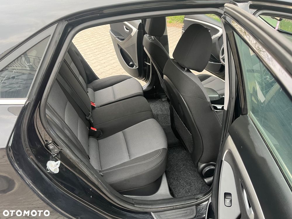 Hyundai i30 1.4 Style - 13