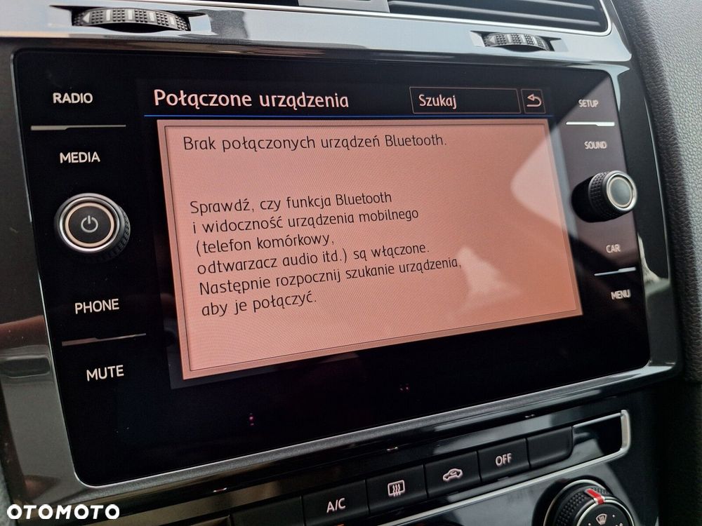 Volkswagen Golf 1.5 TSI BMT Evo Comfortline - 28