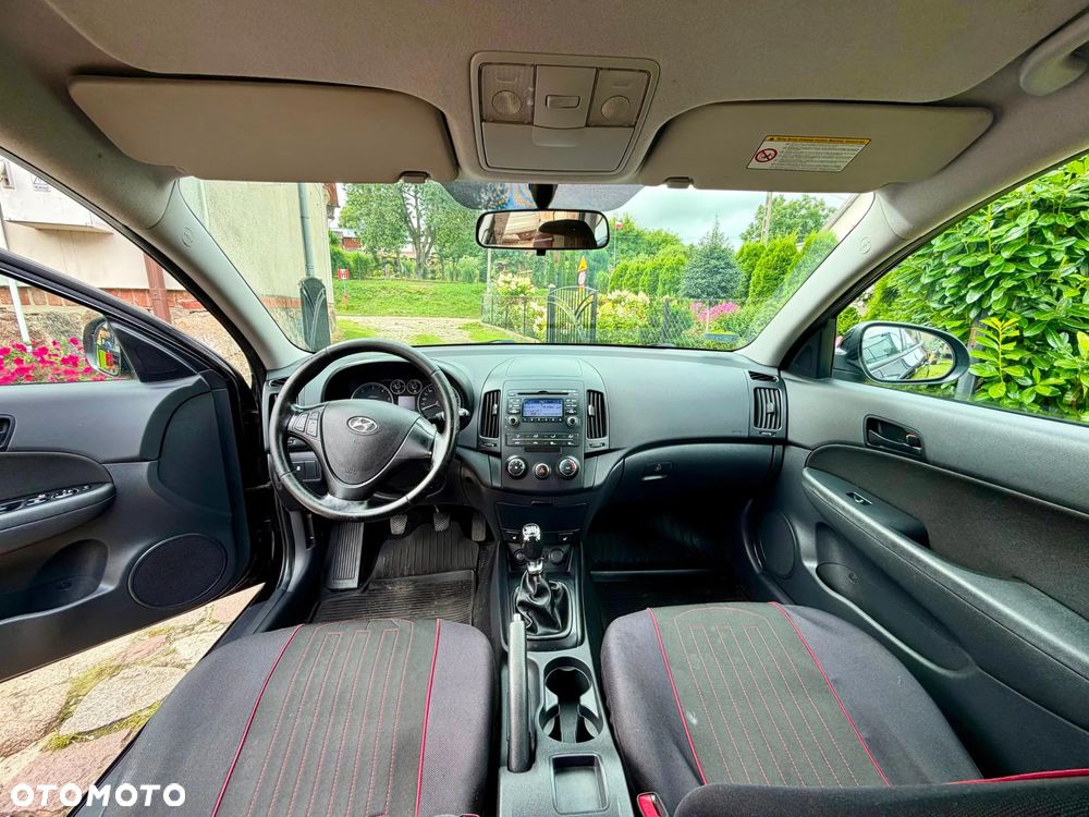 Hyundai i30 1.6 CRDi Classic - 13