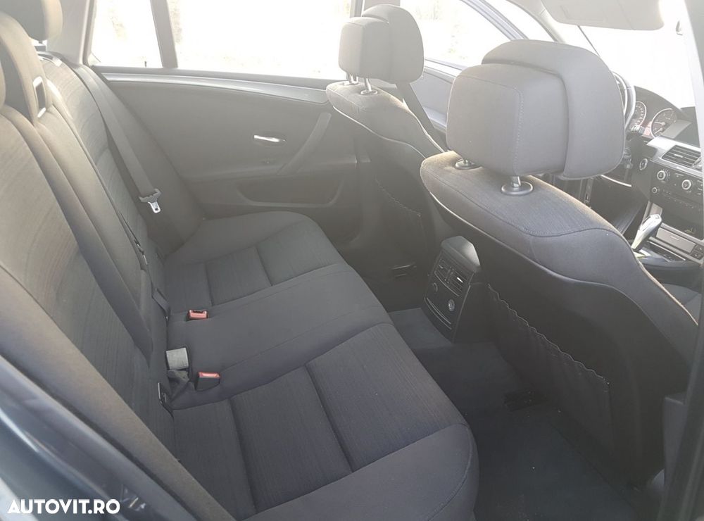 BMW Seria 5 520d Aut. - 15
