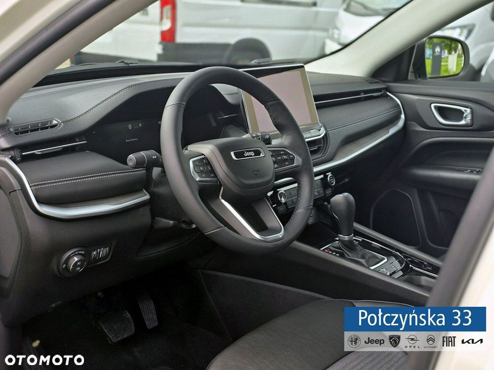 Jeep Compass - 11
