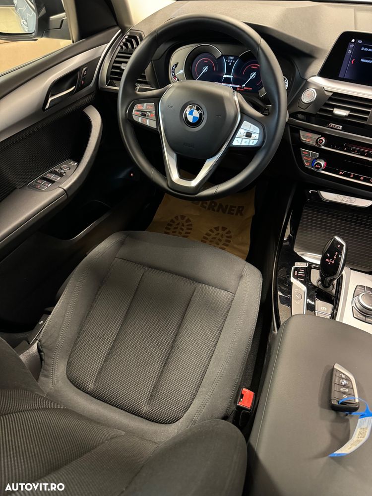 BMW X3 xDrive20i Aut. Luxury Line - 11