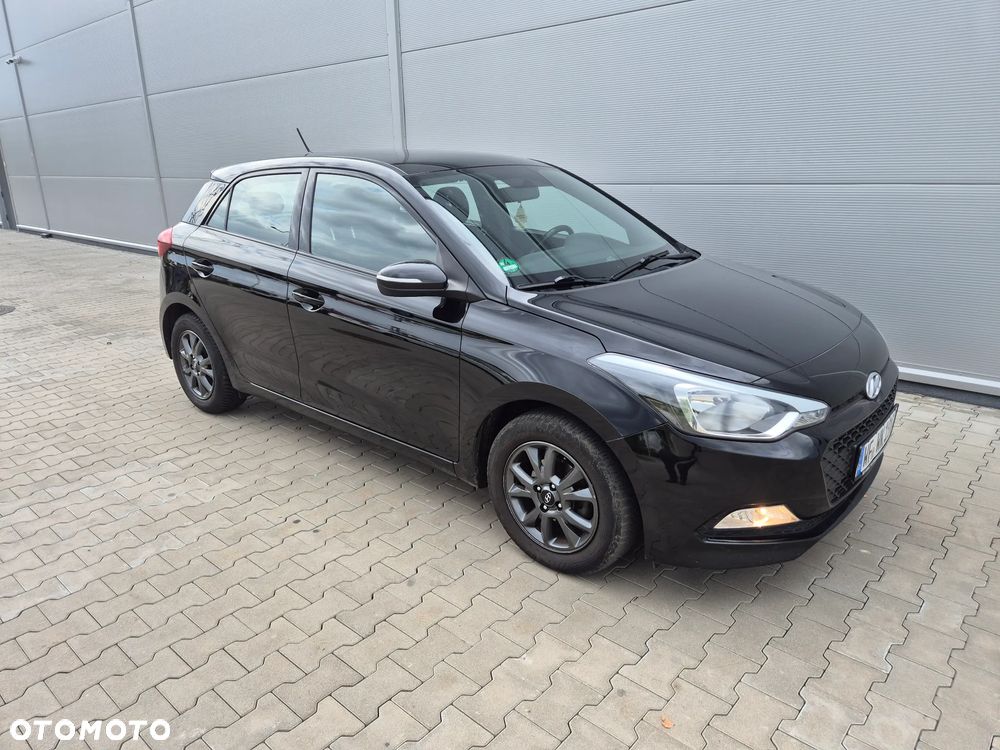 Hyundai i20 1.2 GO - 11