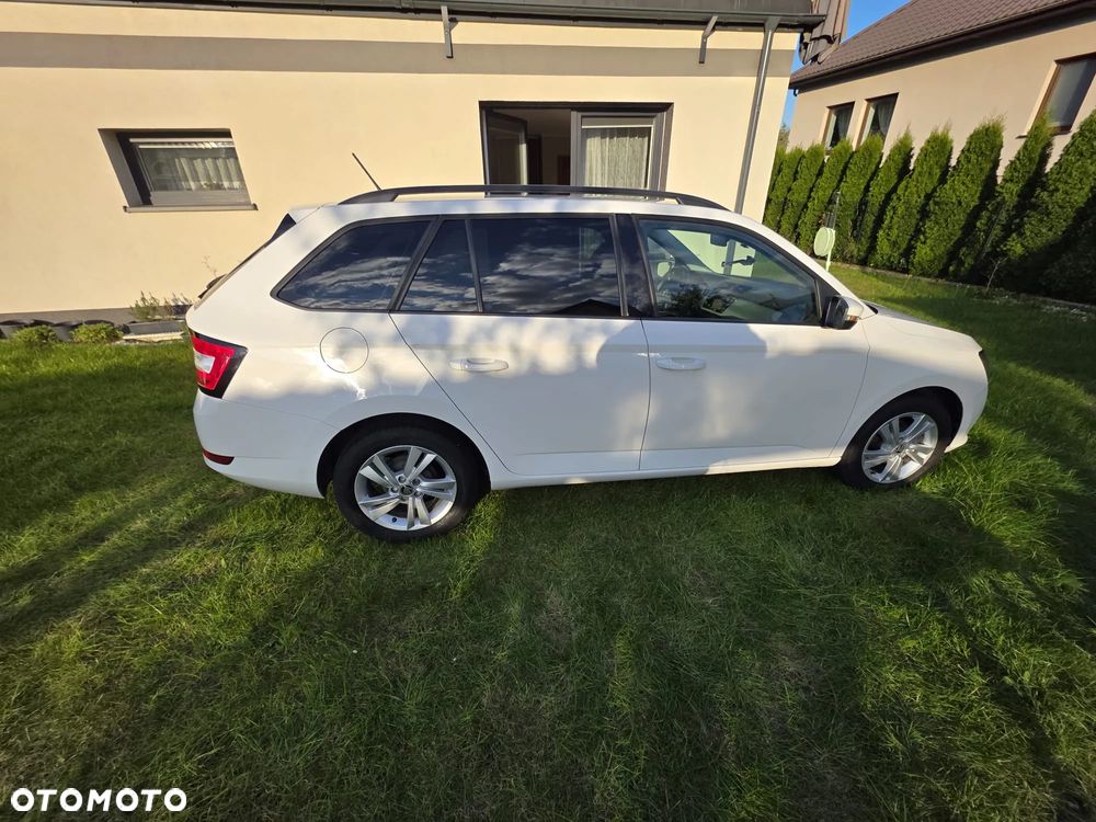 Skoda Fabia 1.0 Ambition - 5