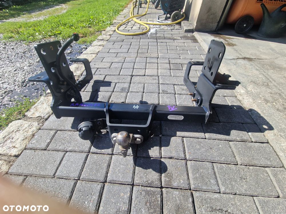 HAK HOLOWNICZY RENAULT MASTER IV 2024r RAMOWIEC - 1