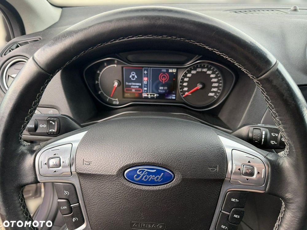 Ford Mondeo - 14