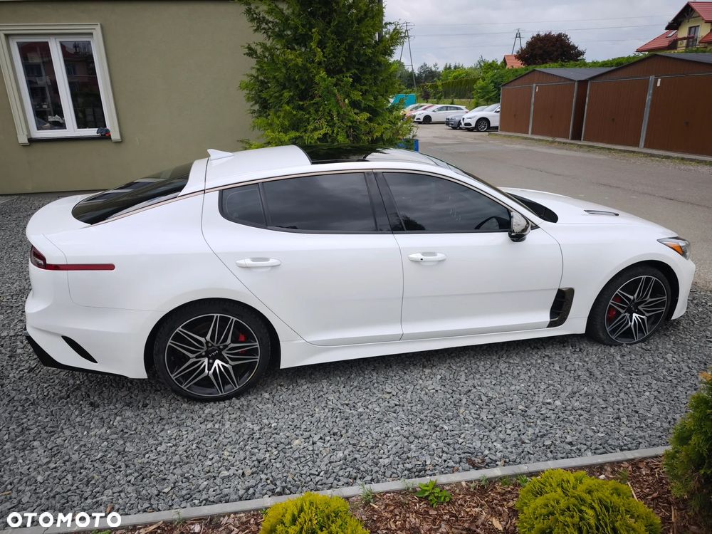 Kia Stinger 3.3 T-GDI AWD GT - 6