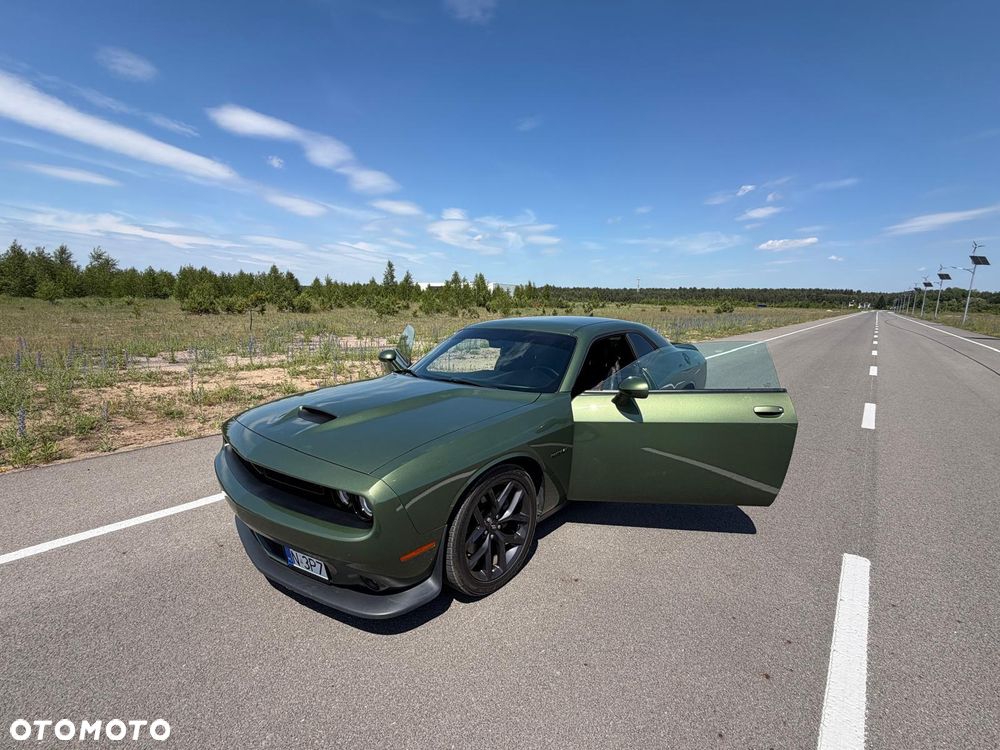 Dodge Challenger 5.7 R/T - 9
