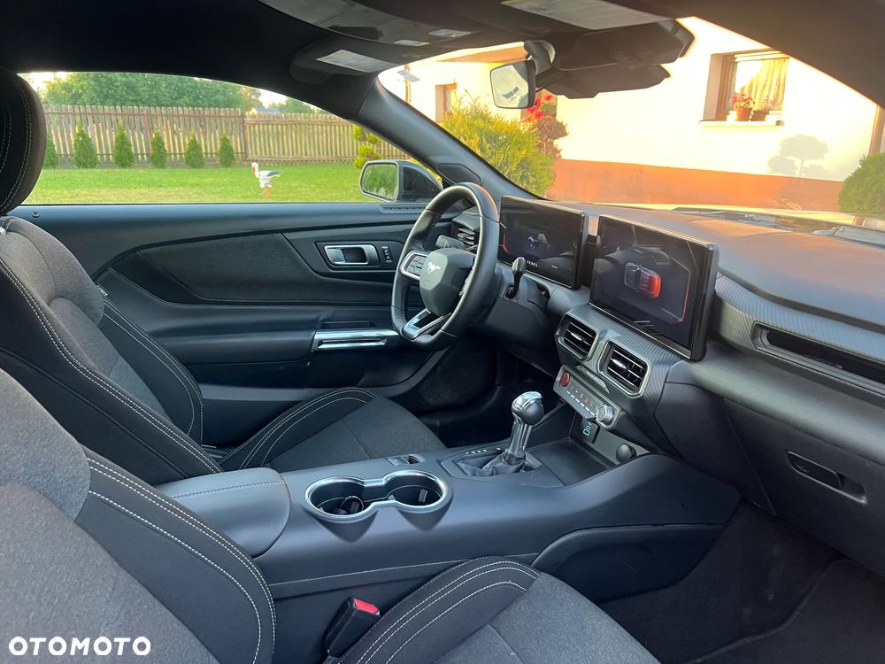 Ford Mustang 2.3 Eco Boost - 16