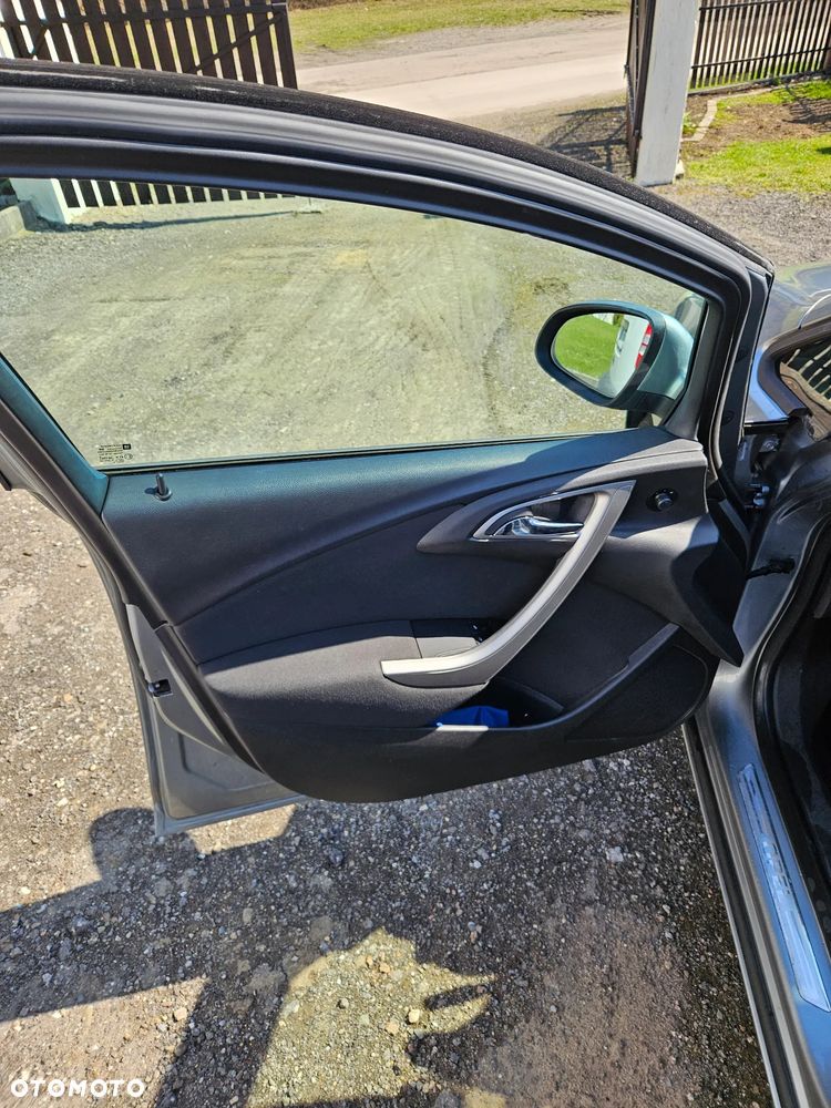 Opel Astra 1.7 CDTI Cosmo - 14