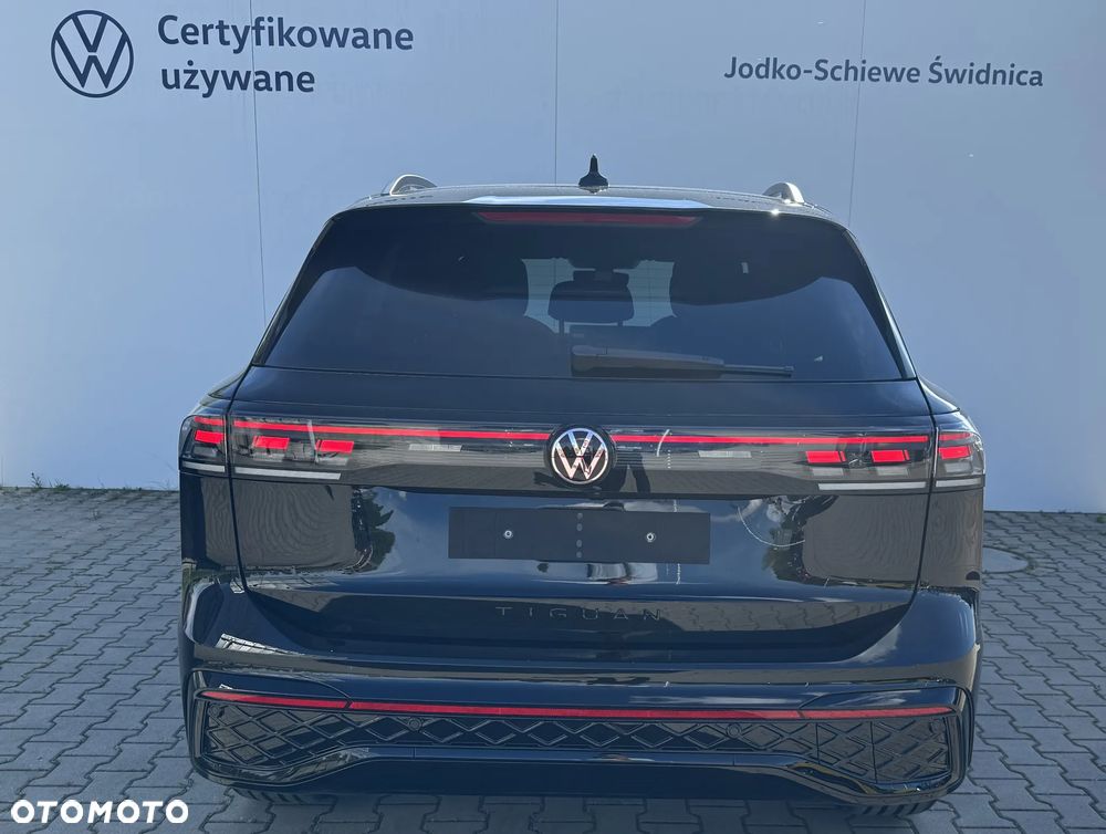 Volkswagen Tiguan - 7