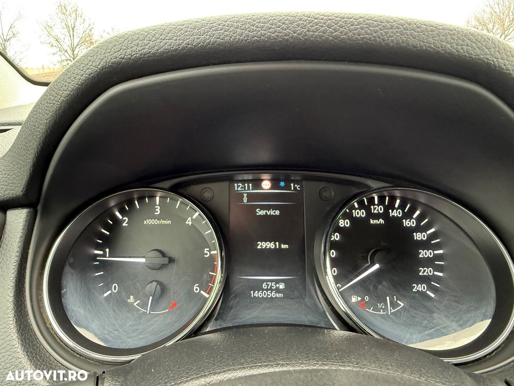 Nissan Qashqai 1.6 DCI ALL-MODE 4x4i N-Connecta - 32