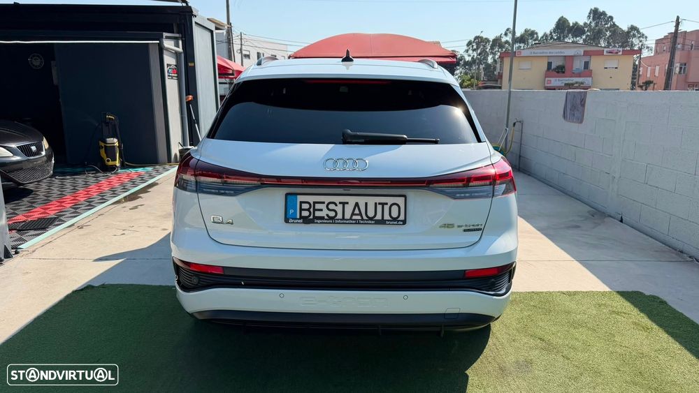 Audi Q4 e-tron 45 quattro 82 kWH - 7