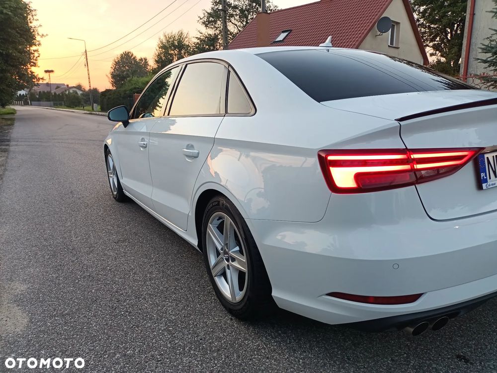 Audi A3 2.0 TDI (clean diesel) S tronic S line Sportpaket - 6
