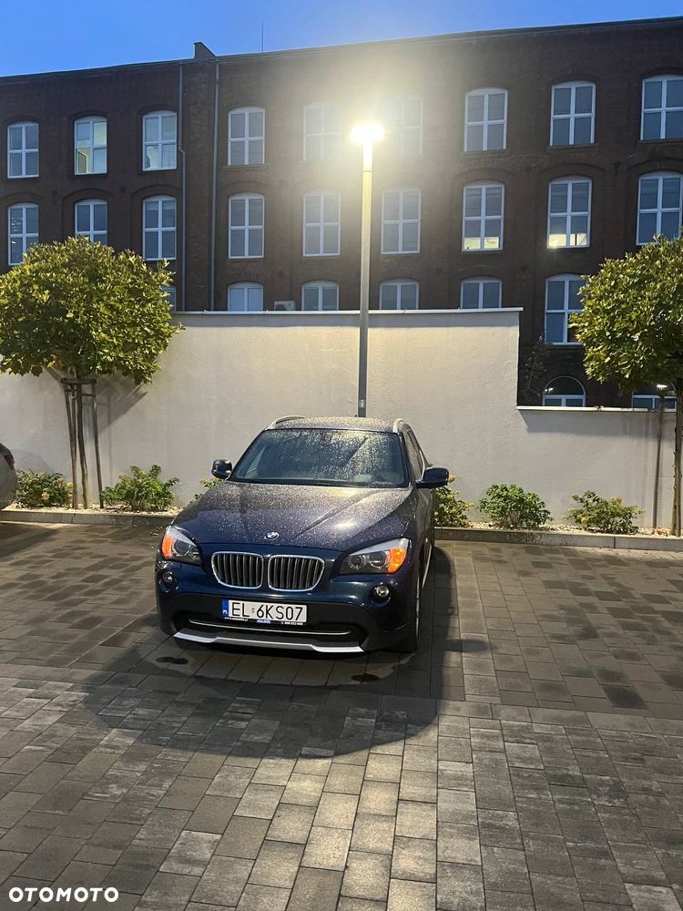 BMW X1 xDrive23d - 27