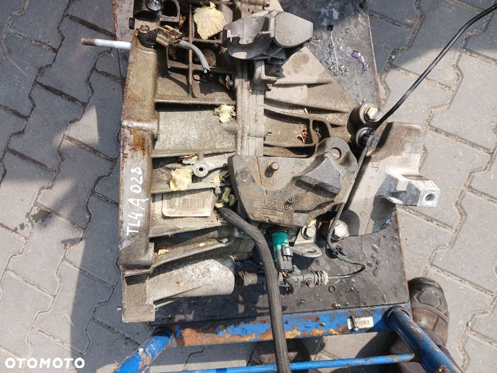 SKRZYNIA BIEGÓW RENAULT MEGANE III SCENIC III 1.6 16V TL4A028