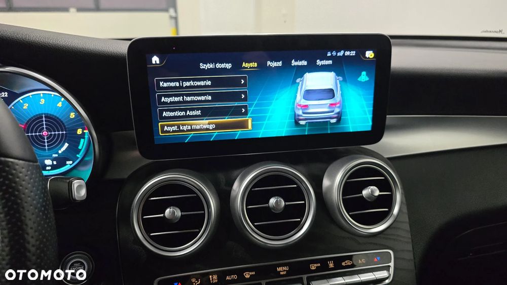 Mercedes-Benz GLC 300 de 4Matic 9G-TRONIC AMG Line Plus - 33