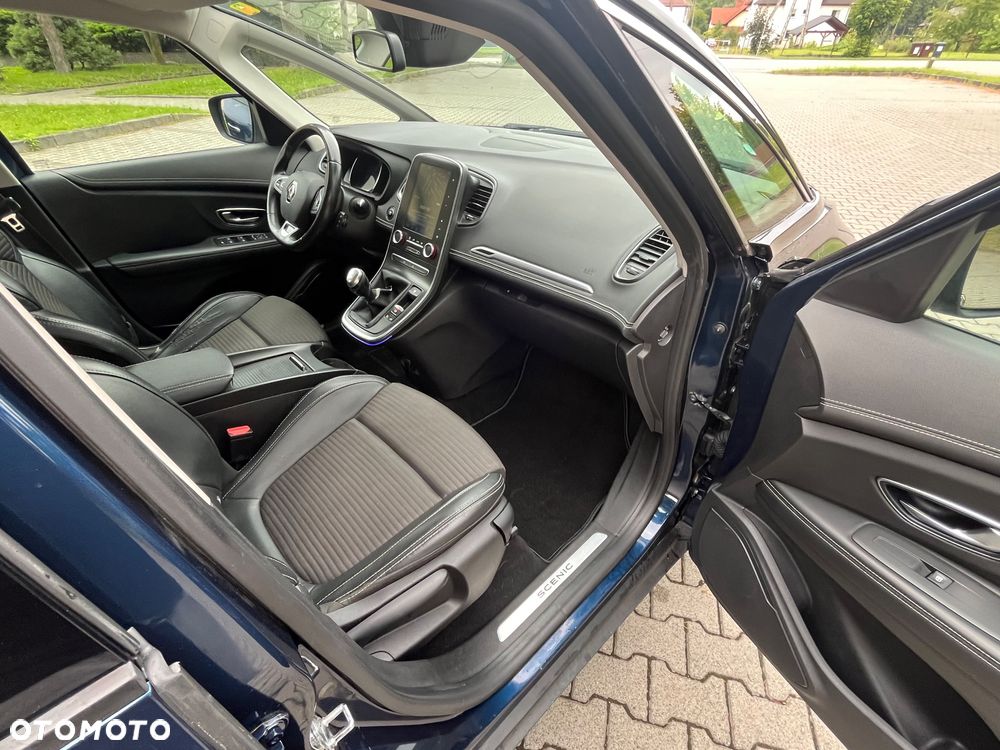 Renault Scenic 1.6 dCi Energy Intens - 16