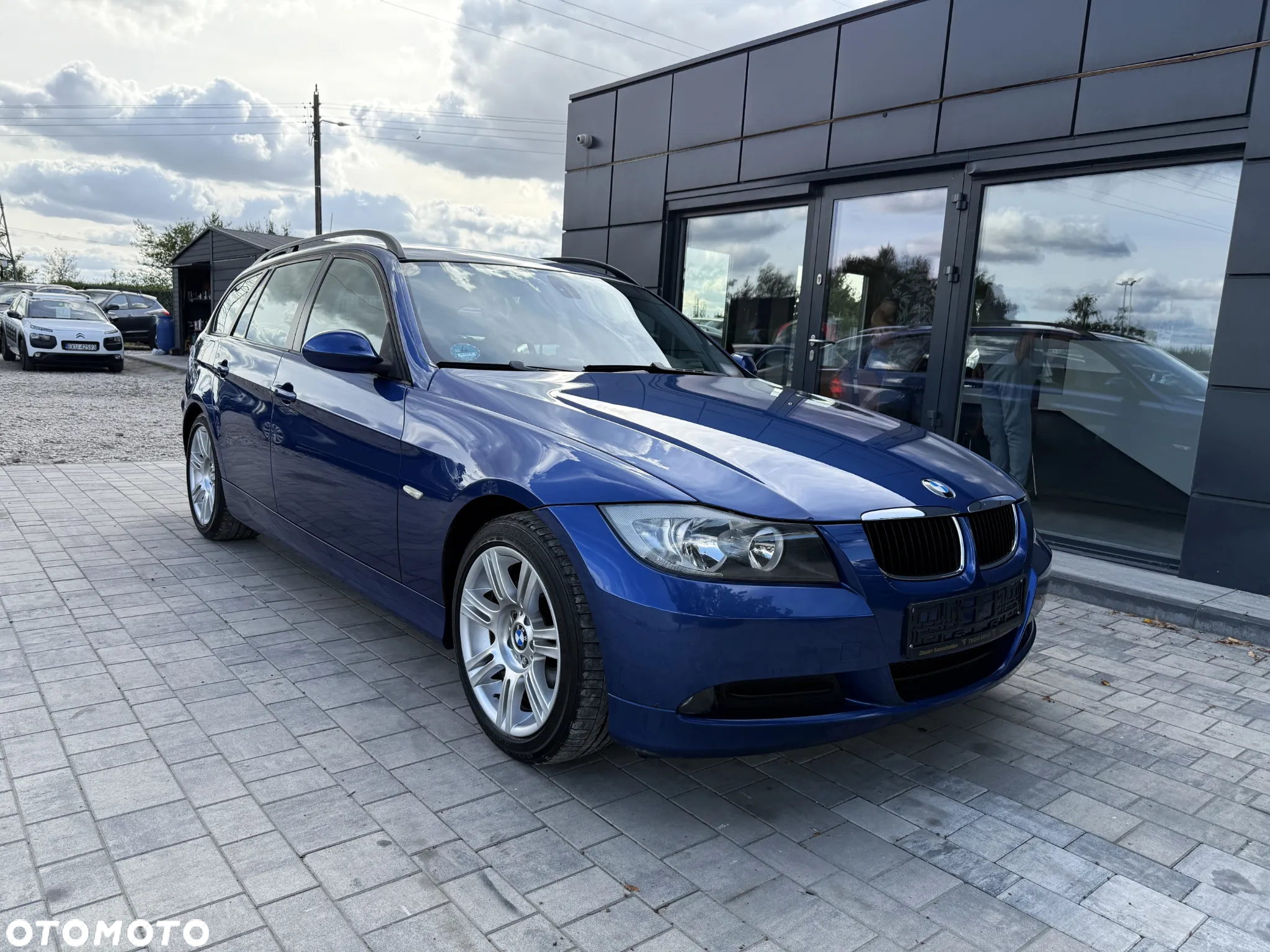 BMW Seria 3 320i Touring Edition Sport - 12