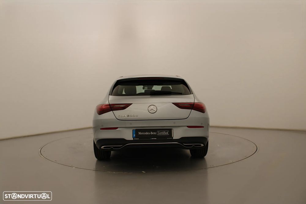 Mercedes-Benz CLA 200 d Shooting Brake Progressive Aut. - 8