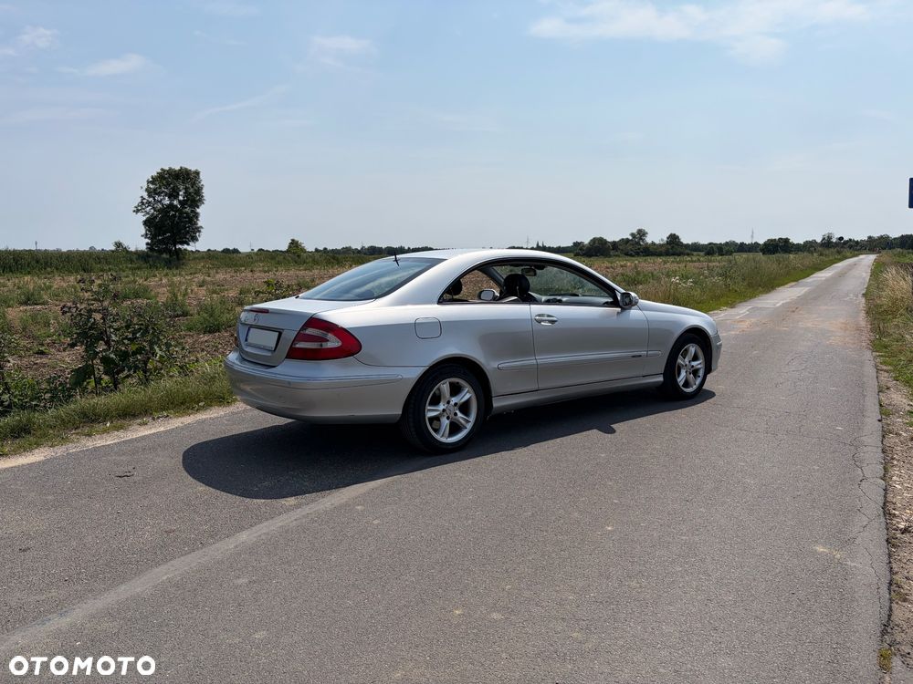 Mercedes-Benz CLK - 20