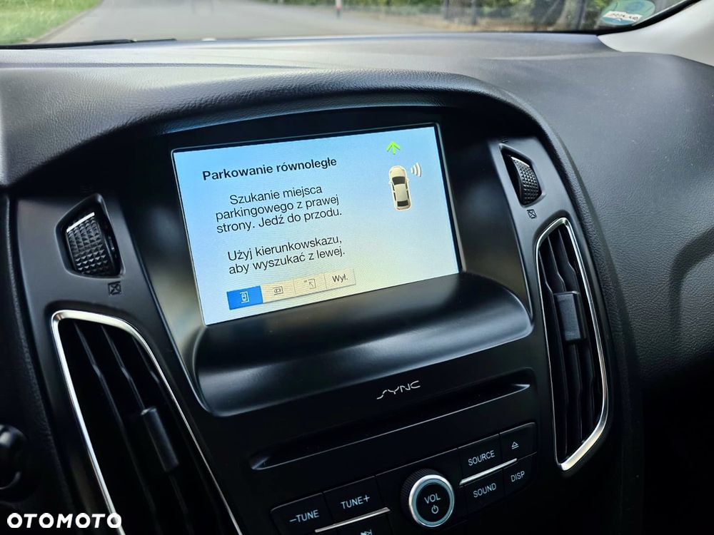 Ford Focus 2.0 EcoBlue Active Business - 25