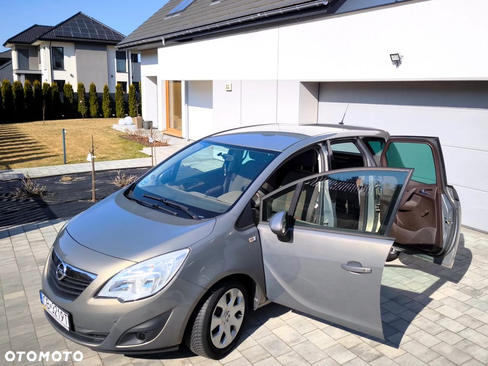 Opel Meriva 1.4 T Cosmo - 2