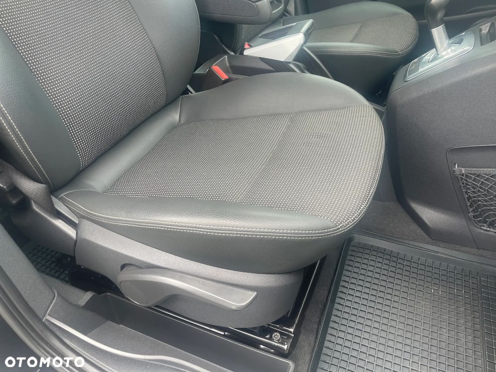 Opel Zafira 1.8 Cosmo Easytronic - 24