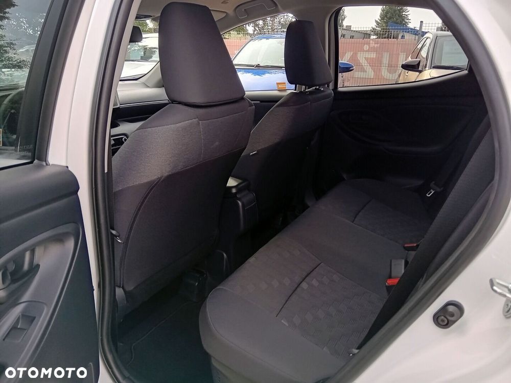 Toyota Yaris Hybrid 1.5 Style - 10