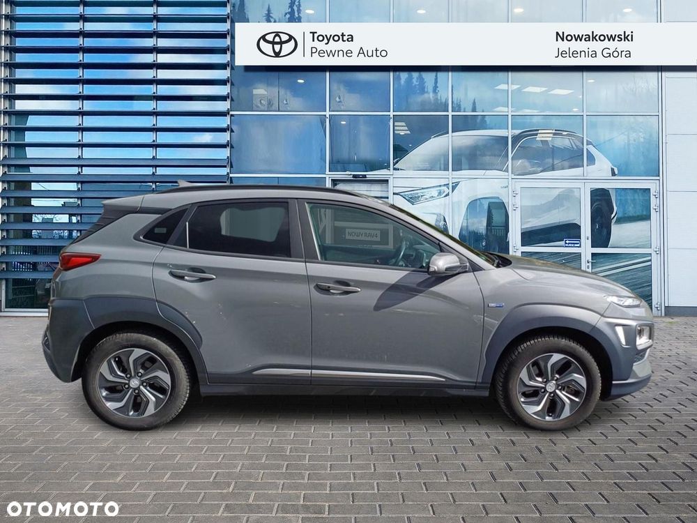 Hyundai Kona - 4