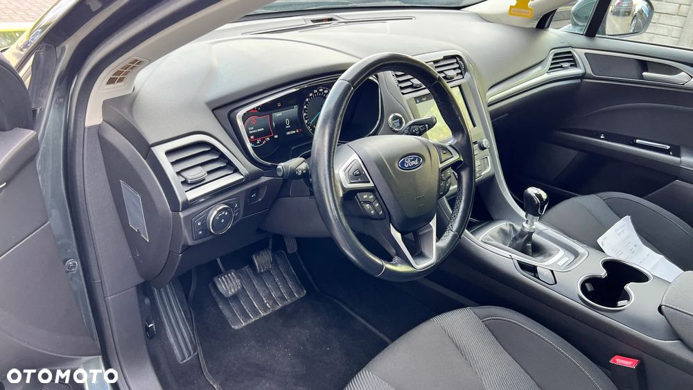 Ford Mondeo 2.0 TDCi Allrad Business Edition - 16