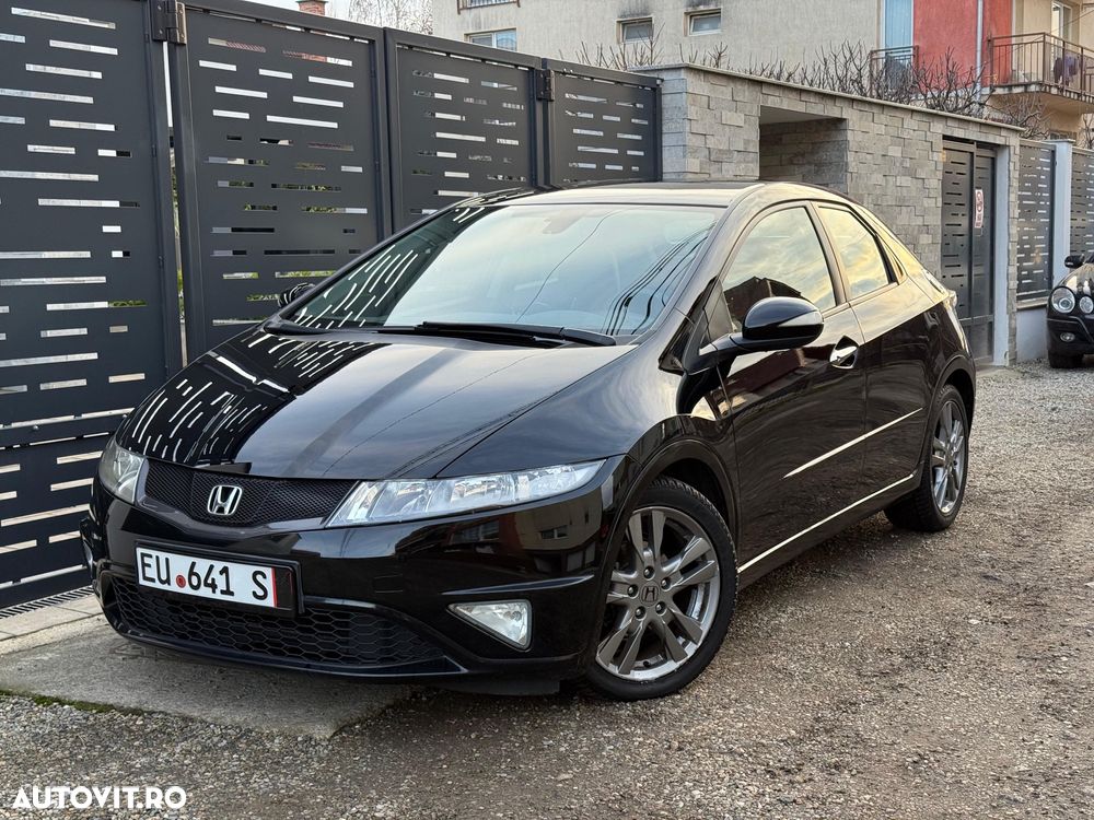 Honda Civic 1.8i-VTEC Sport - 12