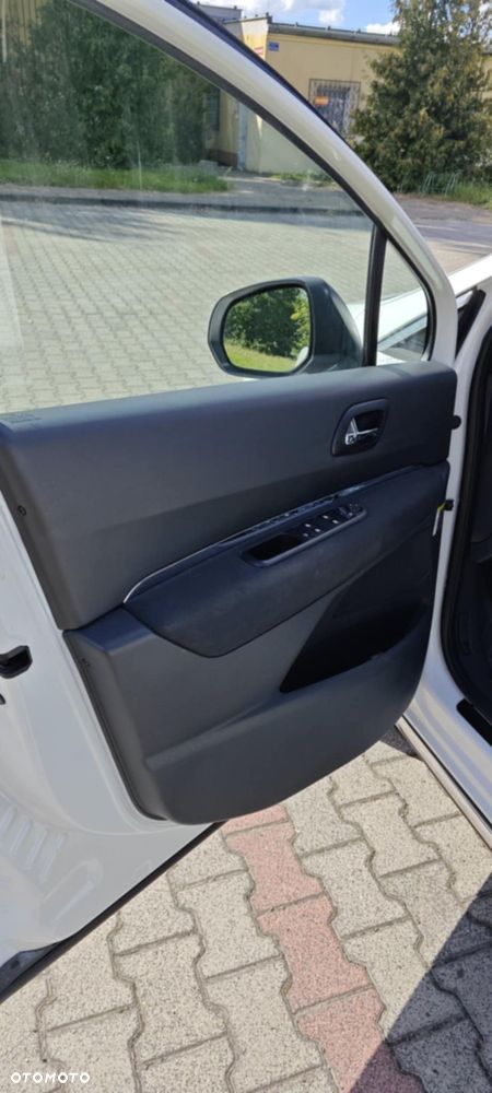 Peugeot 3008 - 13