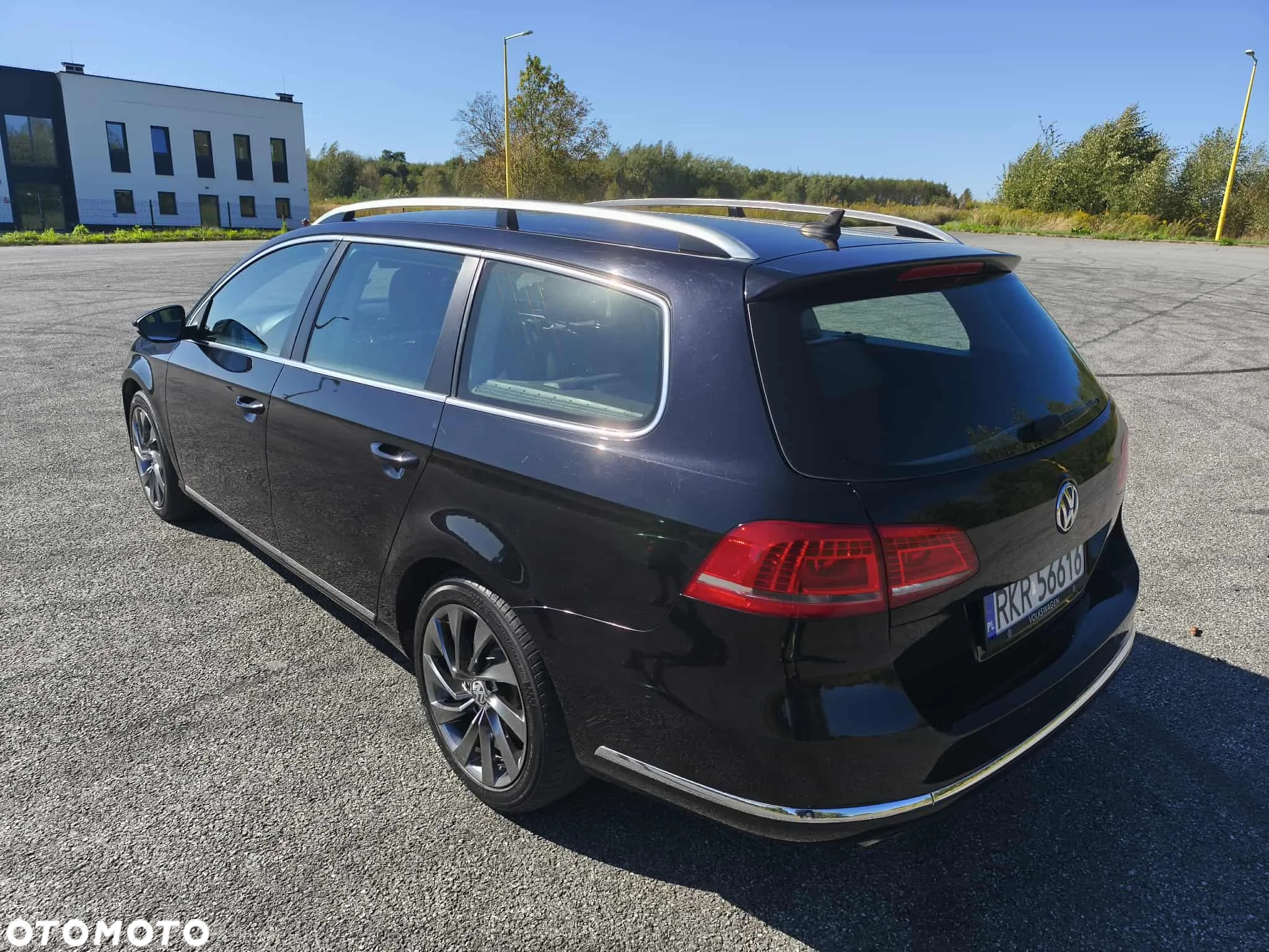 Volkswagen Passat 2.0 TDI Comfortline DSG - 10