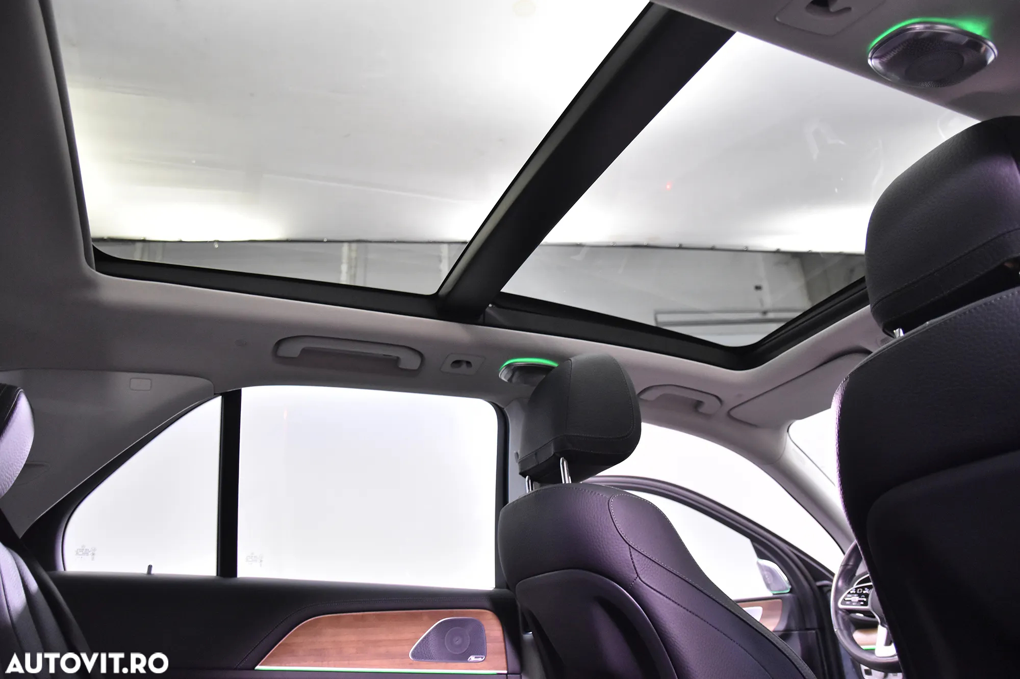 Mercedes-Benz GLE 300 d 4MATIC - 26