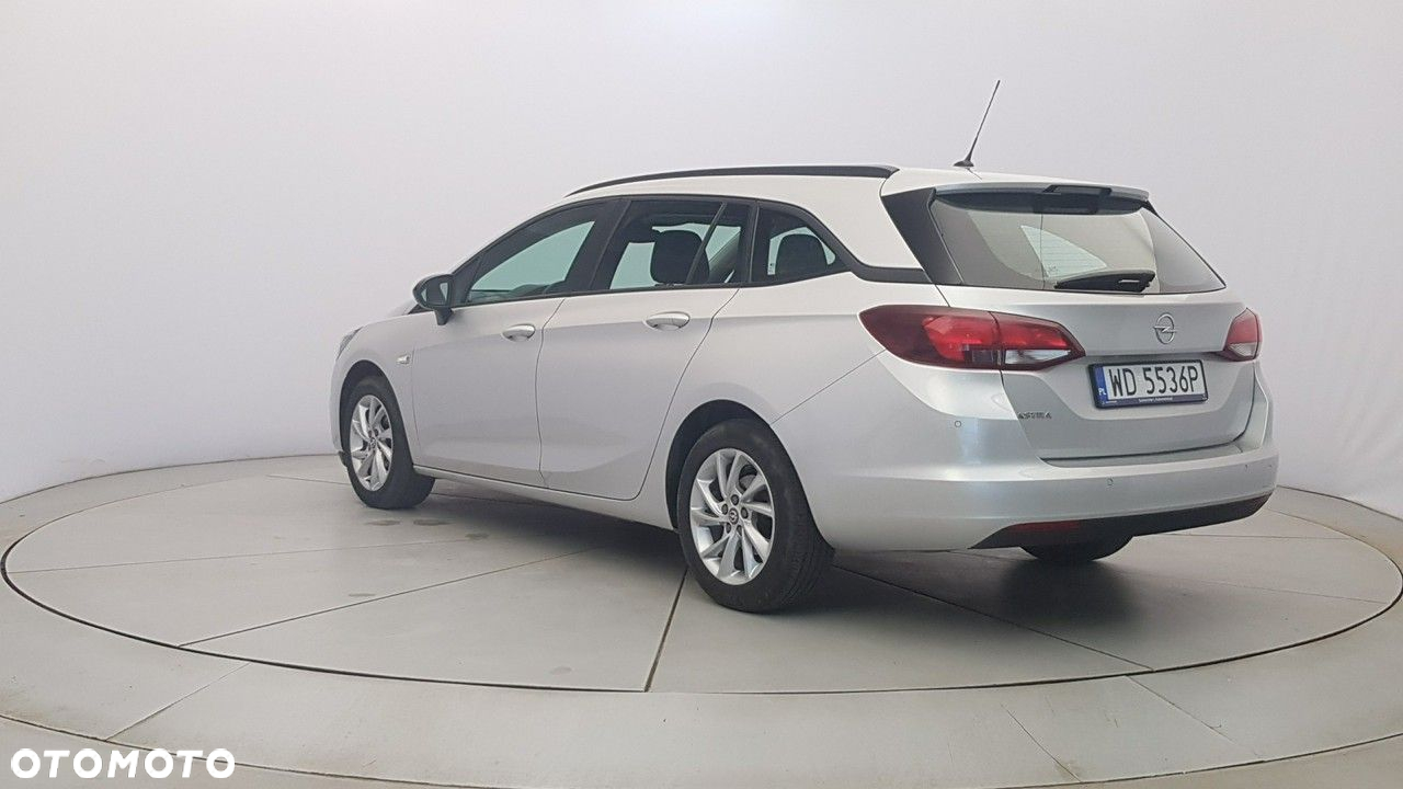 Opel Astra - 5