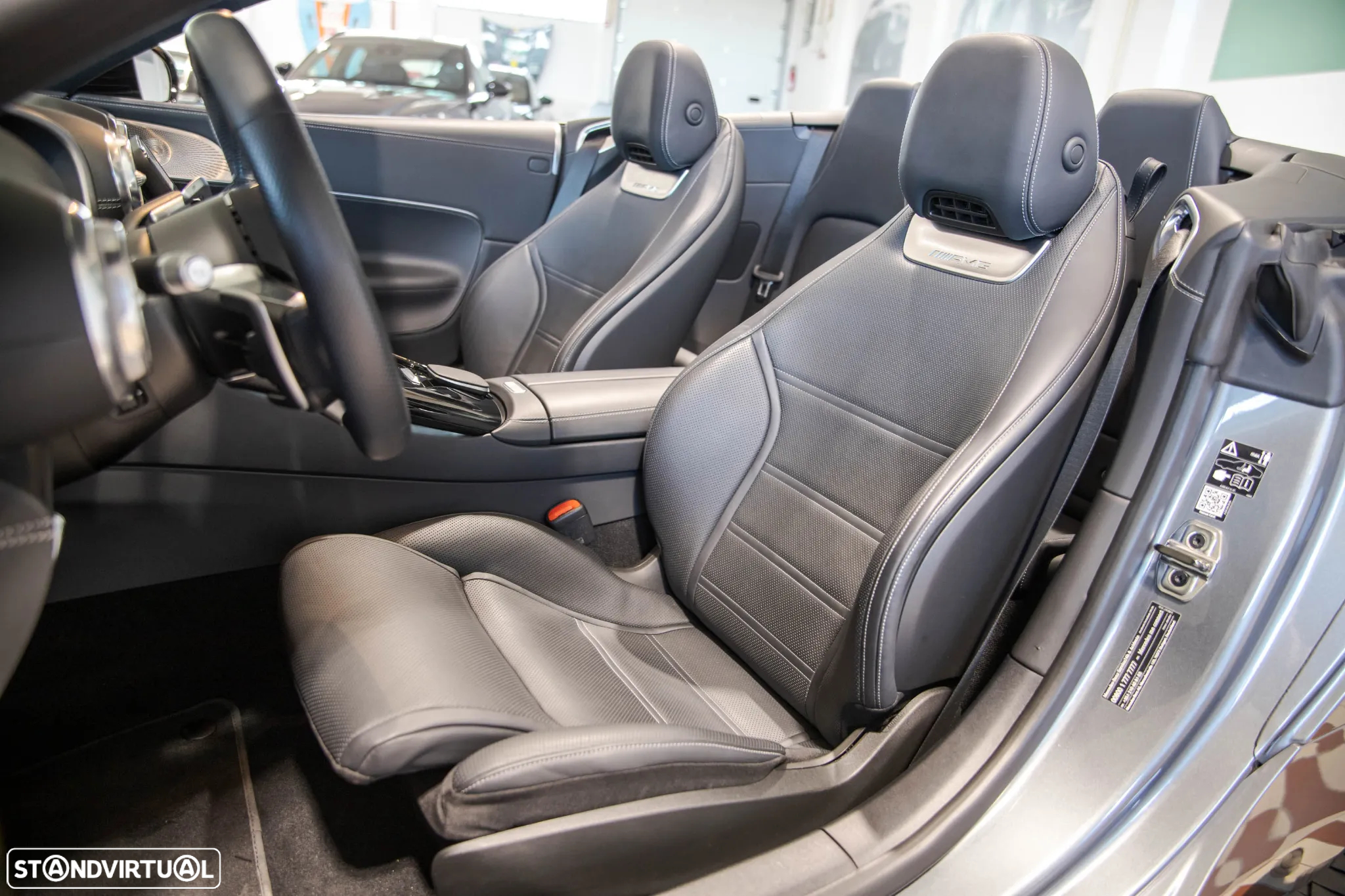 Mercedes-Benz SL 43 AMG Standard - 17