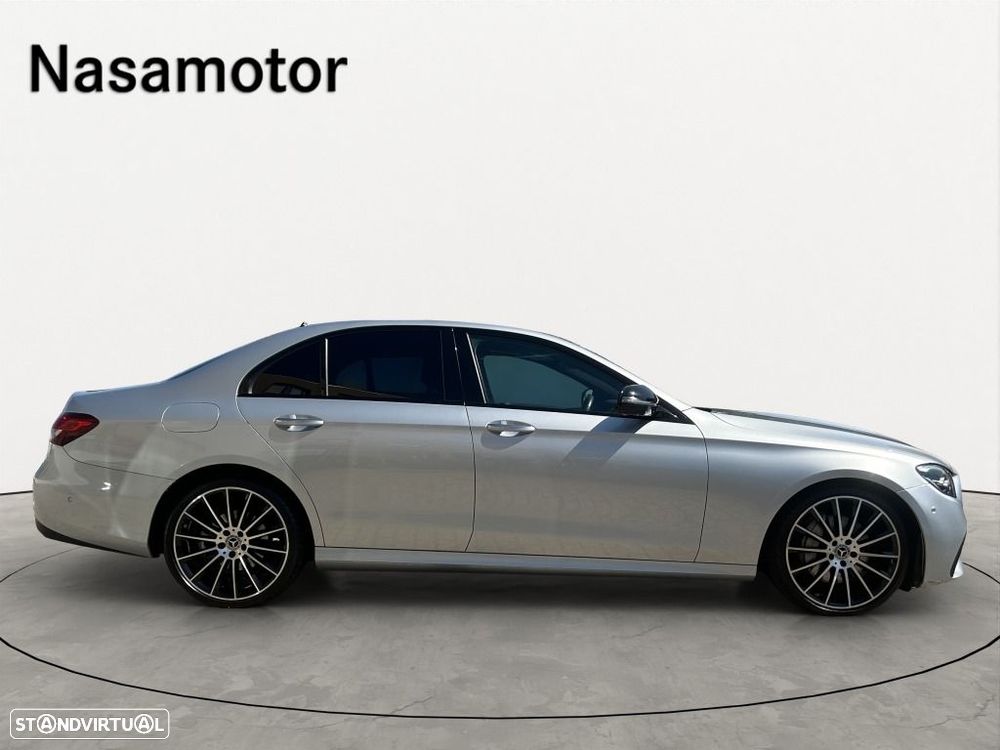 Mercedes-Benz E 220 d AMG Line — fotografia 4