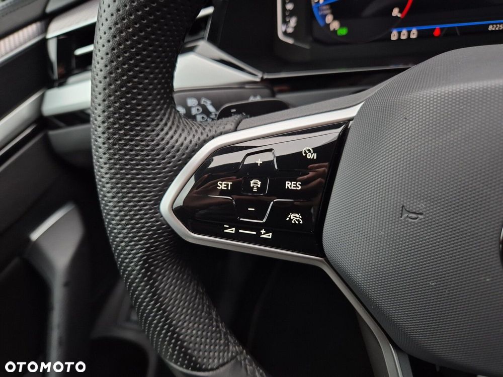 Volkswagen Arteon 2.0 TSI R-Line DSG - 21