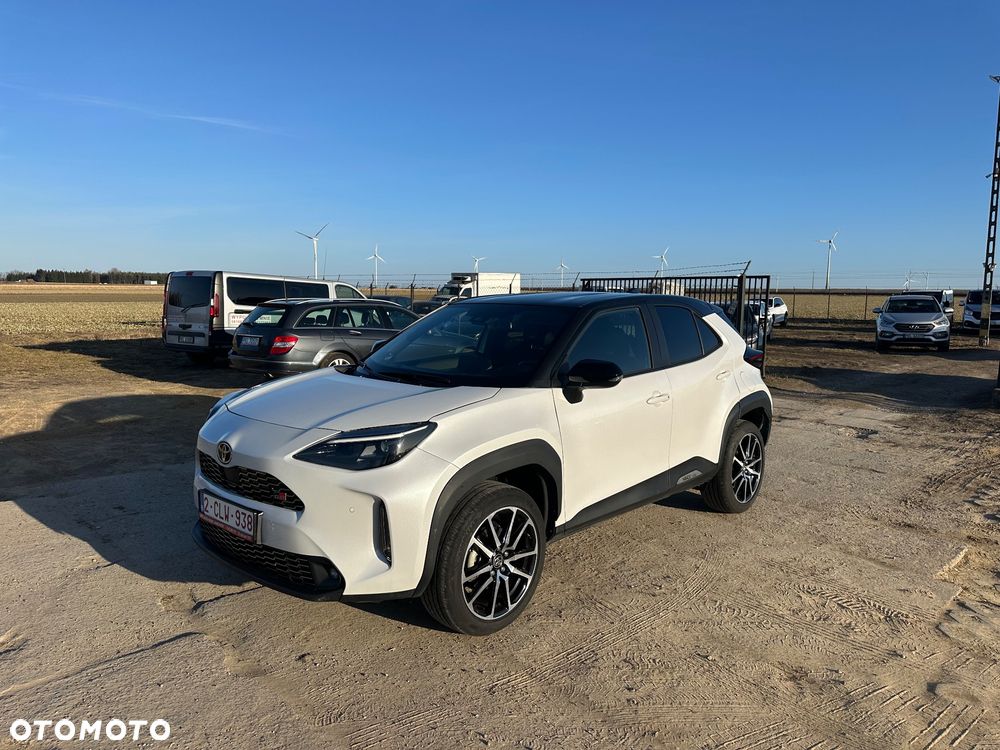 Toyota Yaris Cross 130 1.5 VVT-i GR Sport - 1