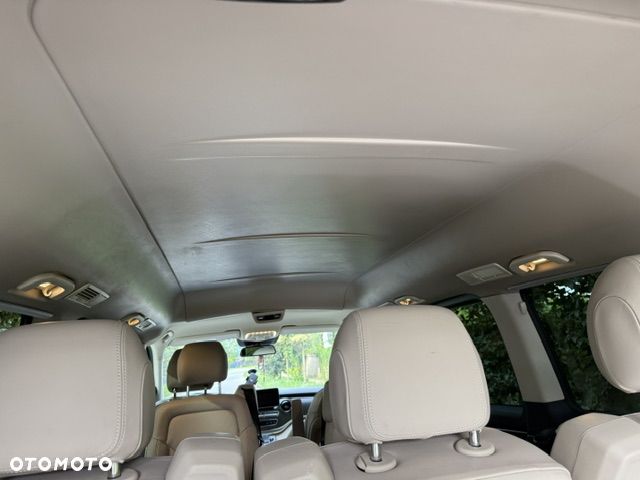 Mercedes-Benz Klasa V 220 d Extralang 9G-TRONIC Avantgarde Edition 2021 - 18