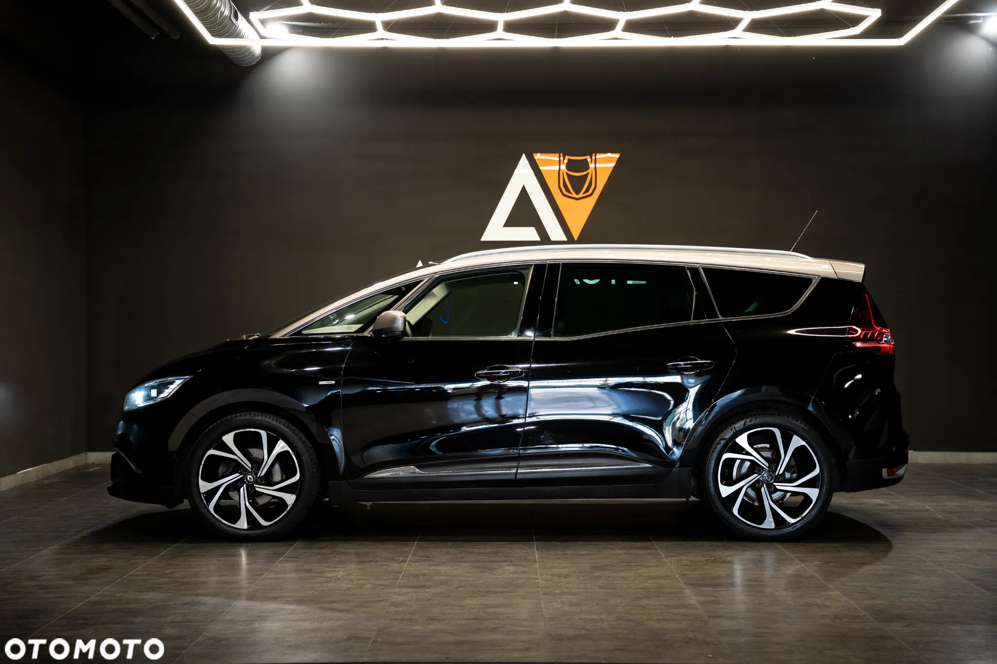 Renault Grand Scenic TCe 140 GPF BOSE EDITION - 4