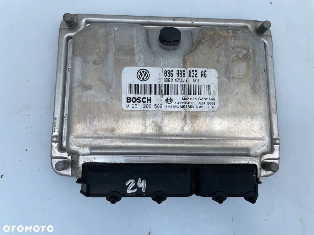 STEROWNIK SILNIKA VW GOLF V 036906032AG - 1