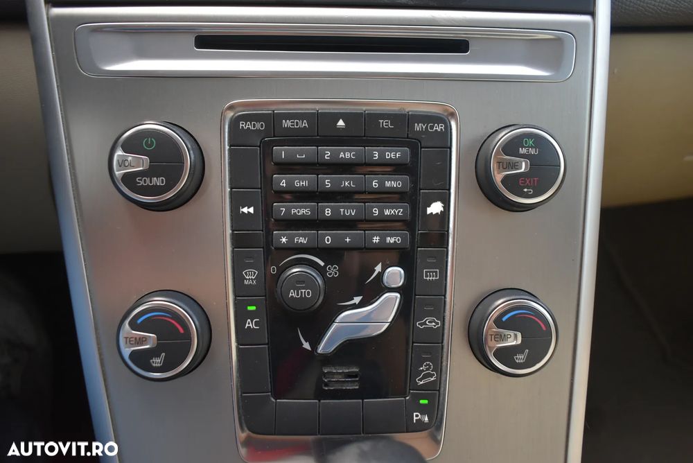 Volvo XC 60 - 18