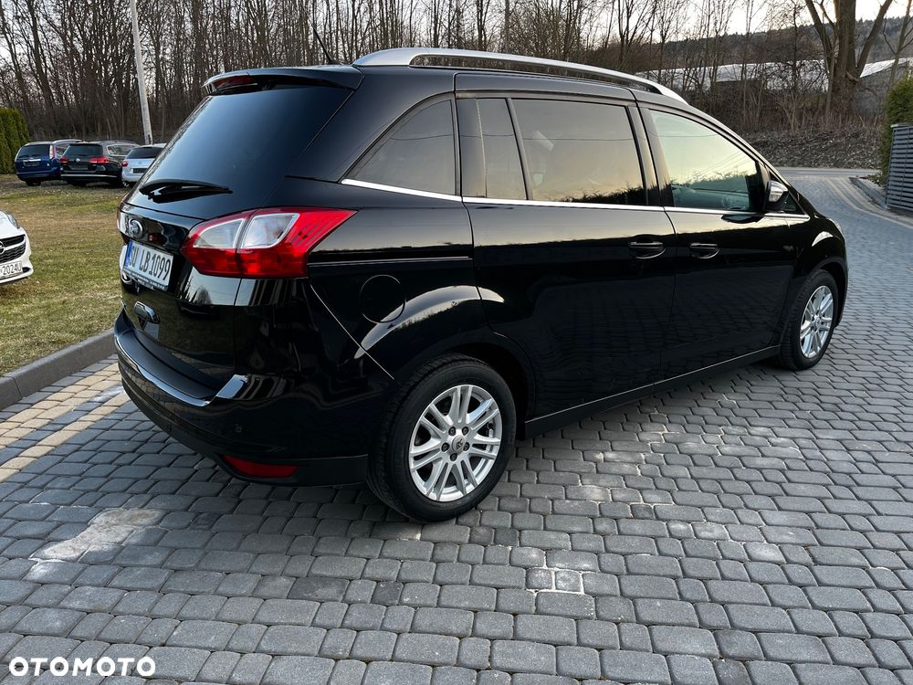 Ford Grand C-MAX - 3