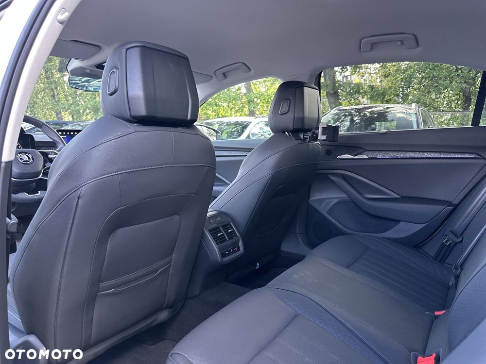 Skoda Superb 2.0 TDI SCR 4x4 Selection DSG - 34